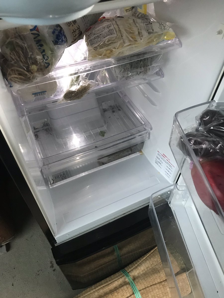 外にある冷蔵庫開けてみたら、、、 親父ぃぃぃぃぃぃぃぃ