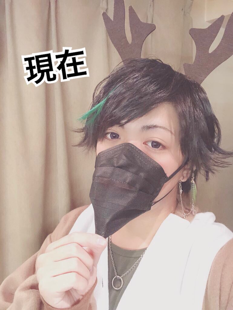 自分の見た目が昔から別人レベルで変わりすぎてて、人って変われるんだなと実感している() 