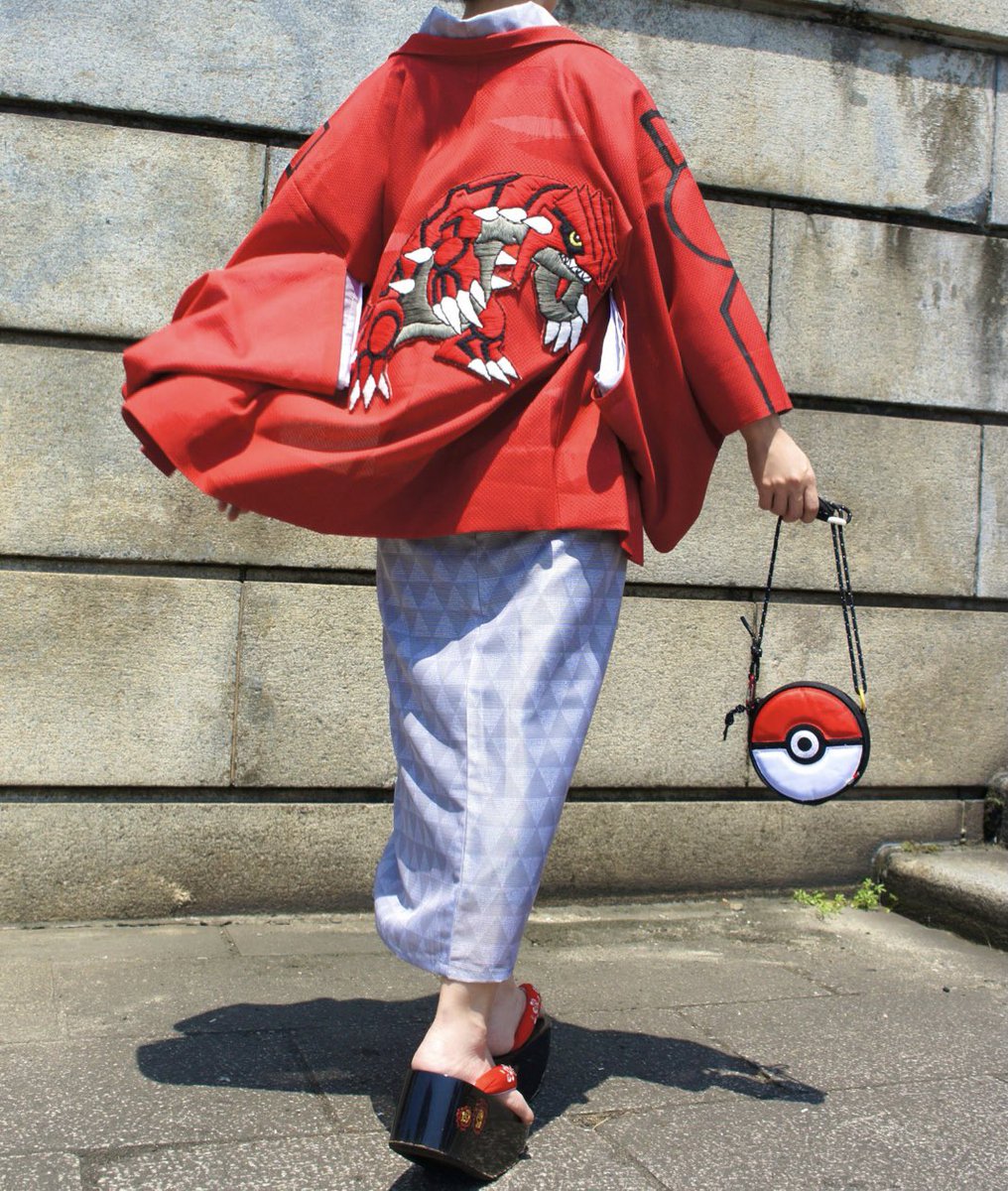 着物の羽織に好きなポケモン（グラードン）を刺繍してみた！ 