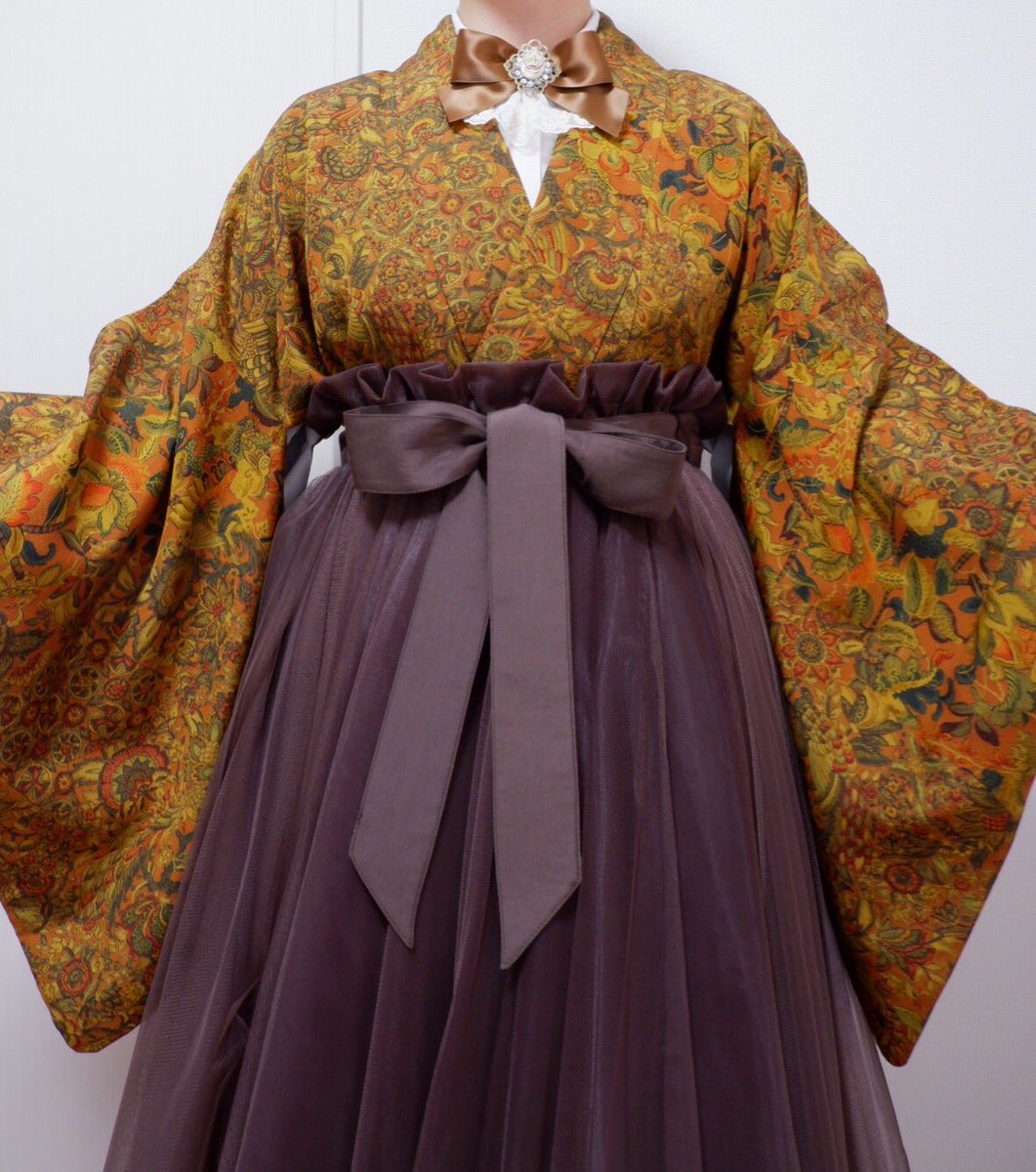 祖母の着物にブラウンのチュールスカートと小物を合わせてみた