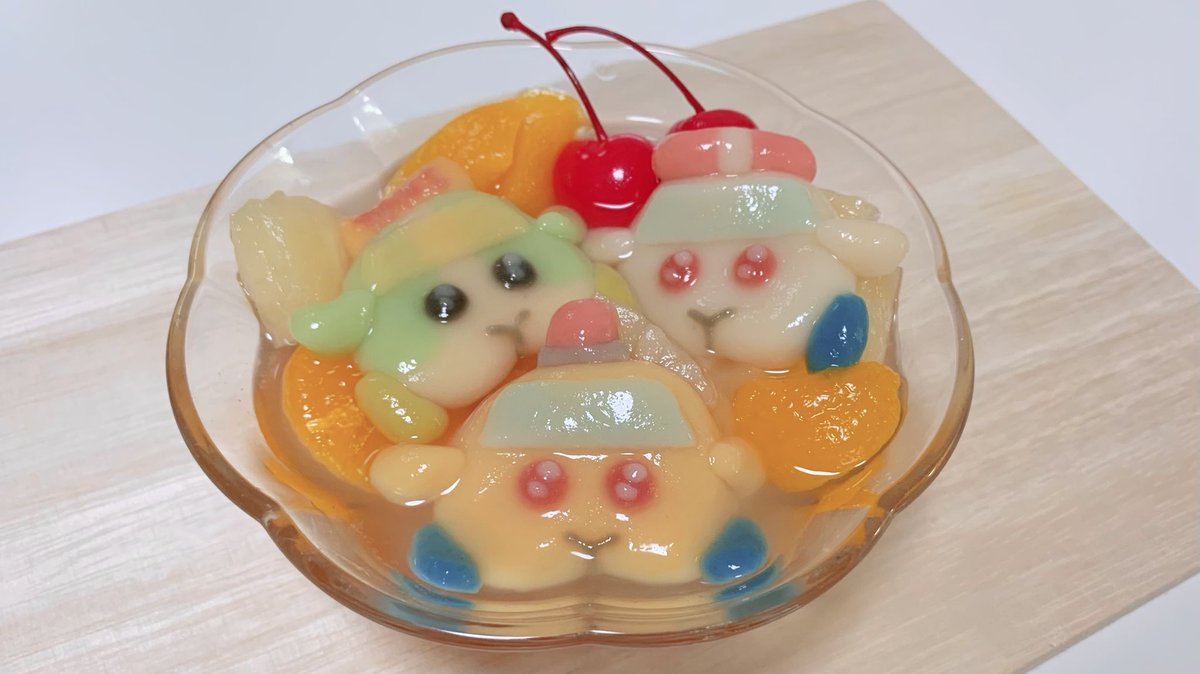 白玉モルカー…！！ #モルカー 