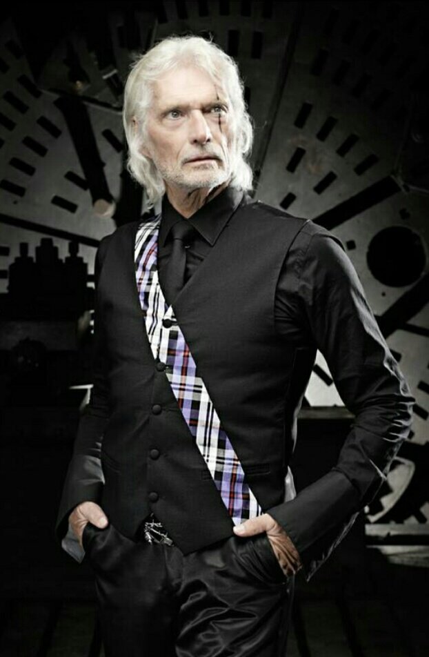 日本では殆どお目にかからないご年配のゴススタイル