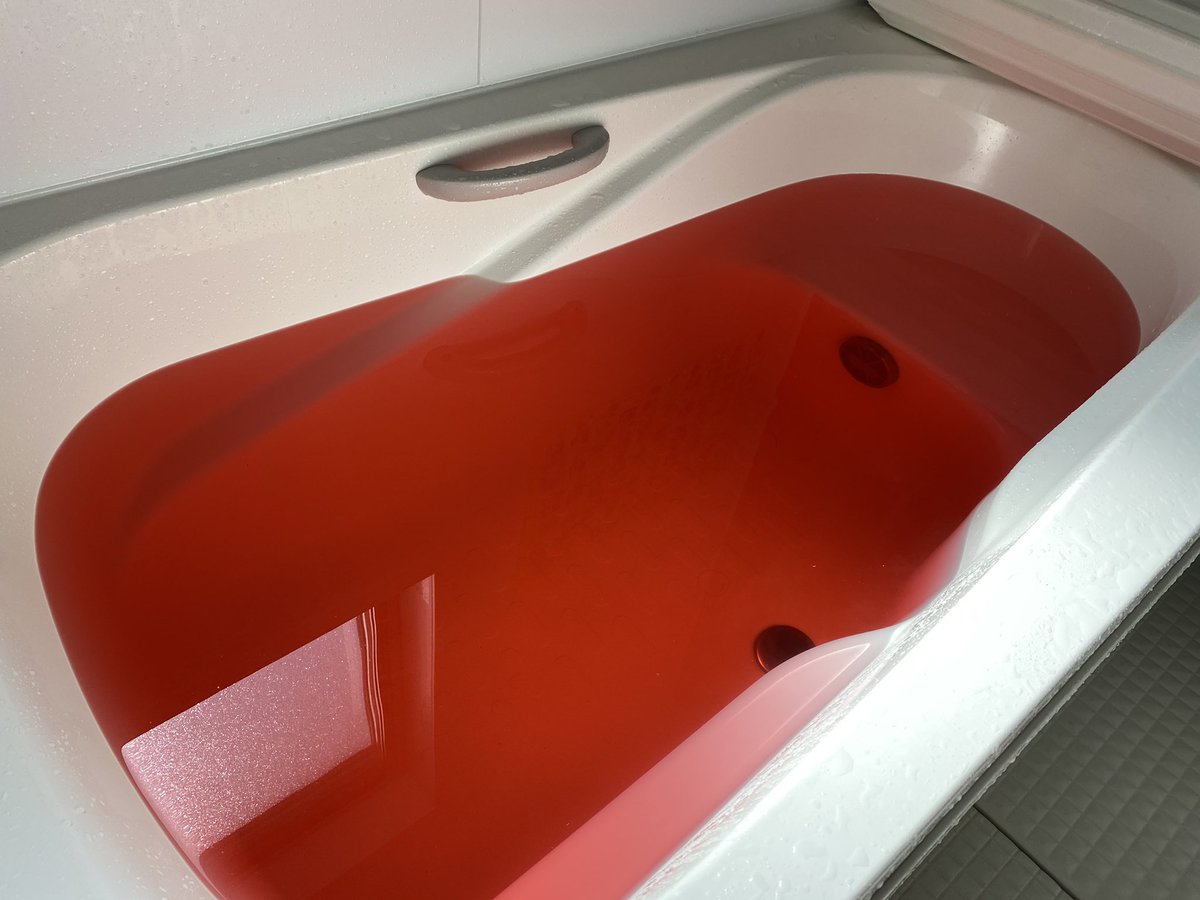 お風呂の中で「エヴァンゲリオン新劇場版序破Ｑ」を予習復習しようと思ってる人へ、意外にもこの「ジャイアンのアツアツ風呂」が一番臨場感の出る入浴剤であることがわかったので一応共有しておきます