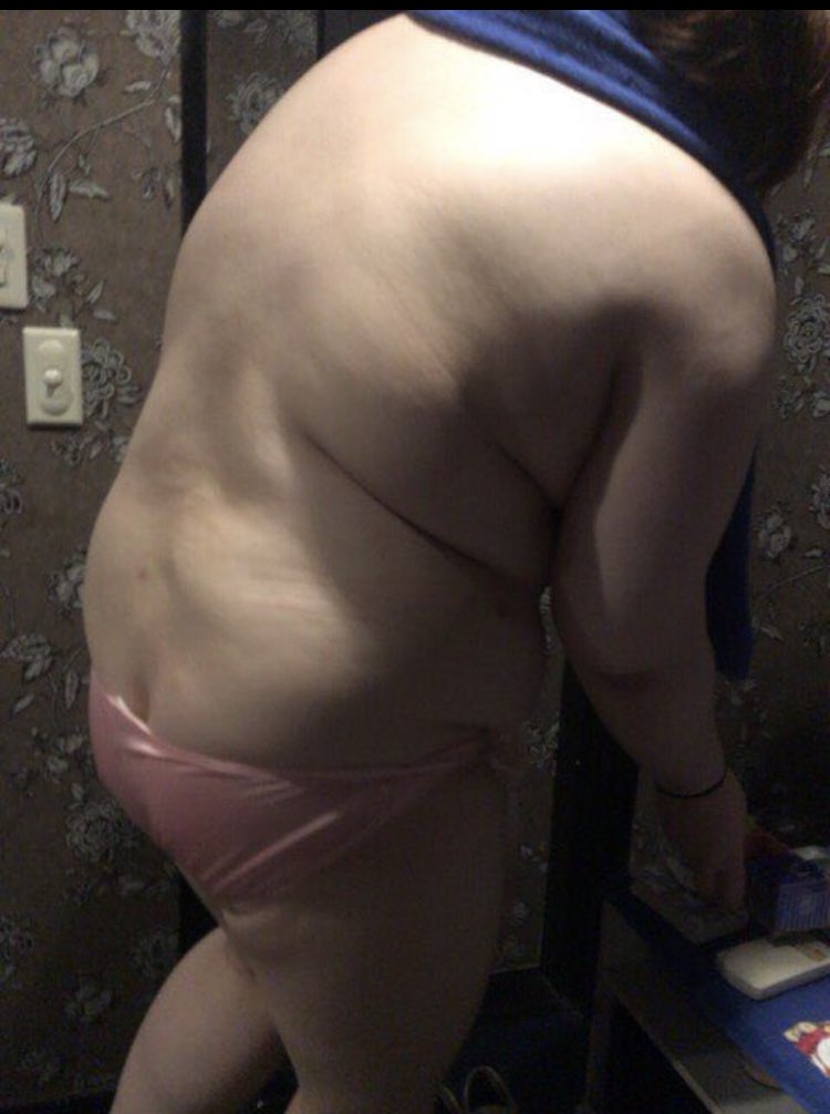  デリヘル呼んだら偽ルフィみたいなデブきてんけどガチだるいって  今から相撲でも始まるんかってレベルの緊張感やねんけど