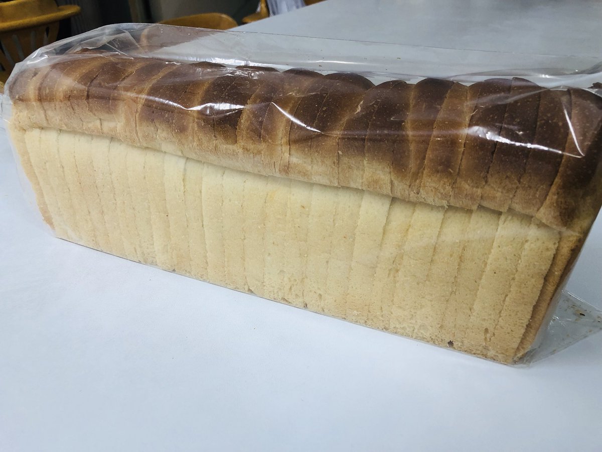 【拡散希望】 商品のロスパンが900本近く出てしまいました