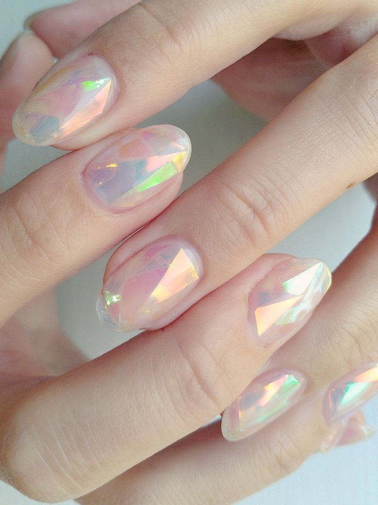 オーロラネイル🌈凹凸あるように見えて表面つるん✨ 
