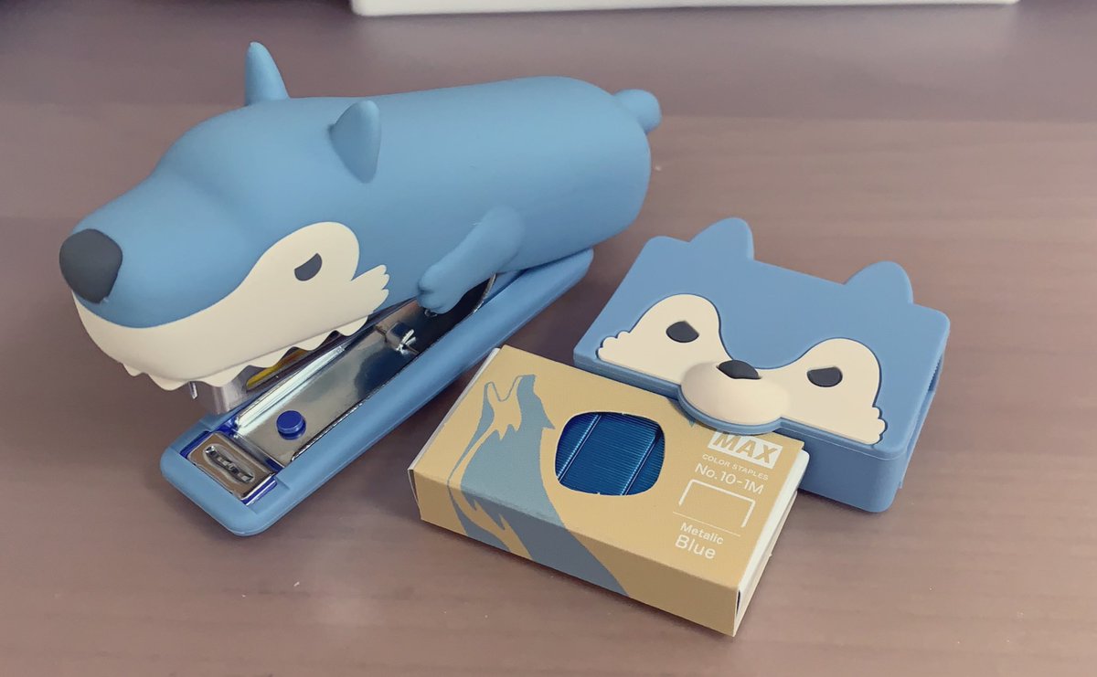 見て……オオカミホチキスめちゃくちゃ可愛い……