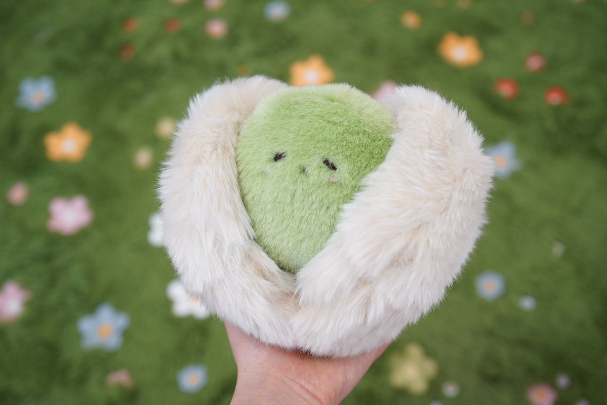 昨日作ったピスタチオのぬいぐるみ見て 