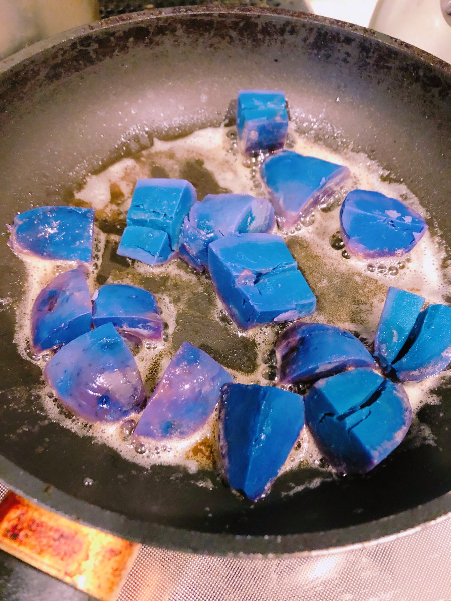 みろよ…綺麗な色してるだろ…じゃがいもなんだよ…これ… 