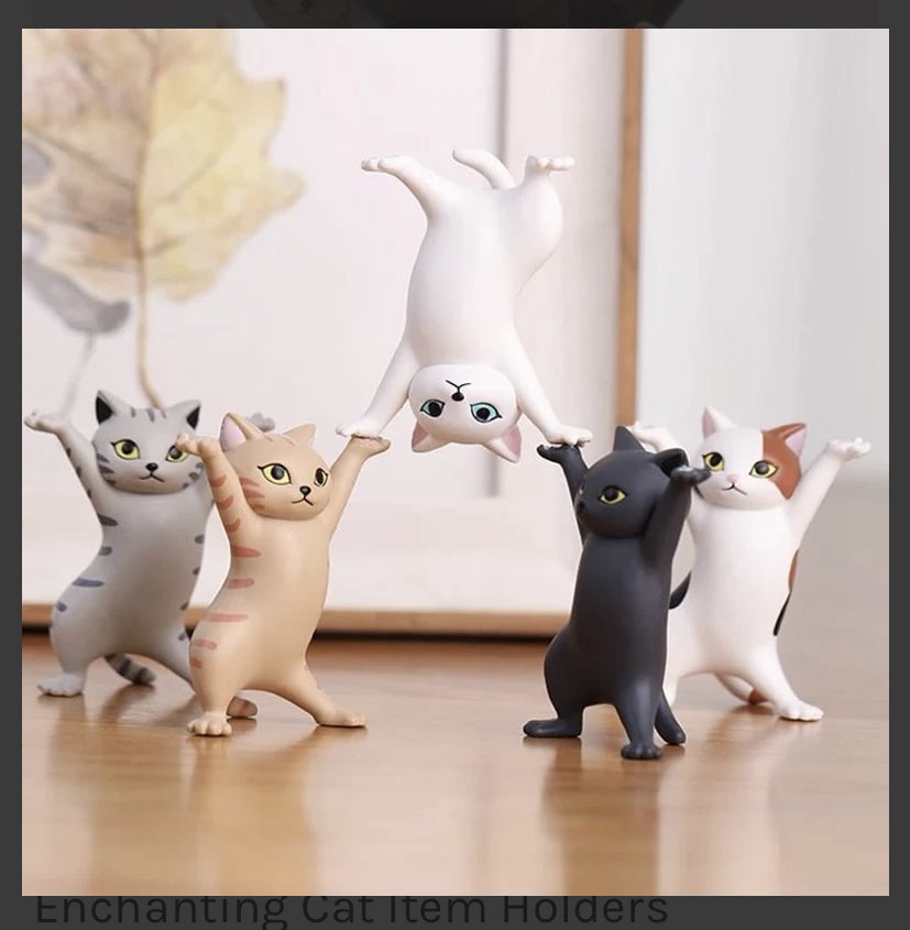 海外通販で見つけた猫のイヤホン置き、イヤホン以外の使用例が役に立たなさすぎて爆笑してしまった 