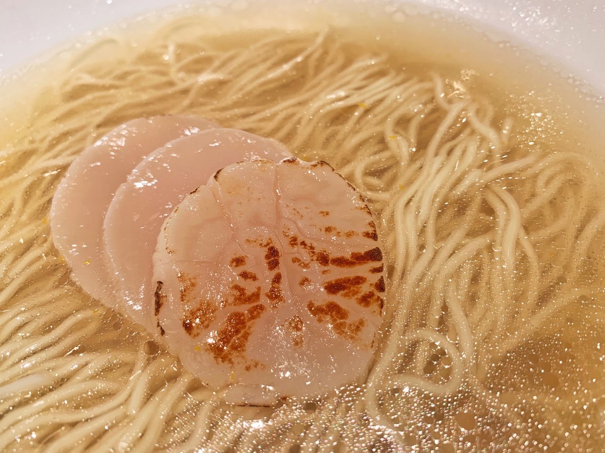 【麺屋ま石】 @東京:銀座駅から徒歩3分 鯛で出汁をとった鯛ラーメンを食べられるお店