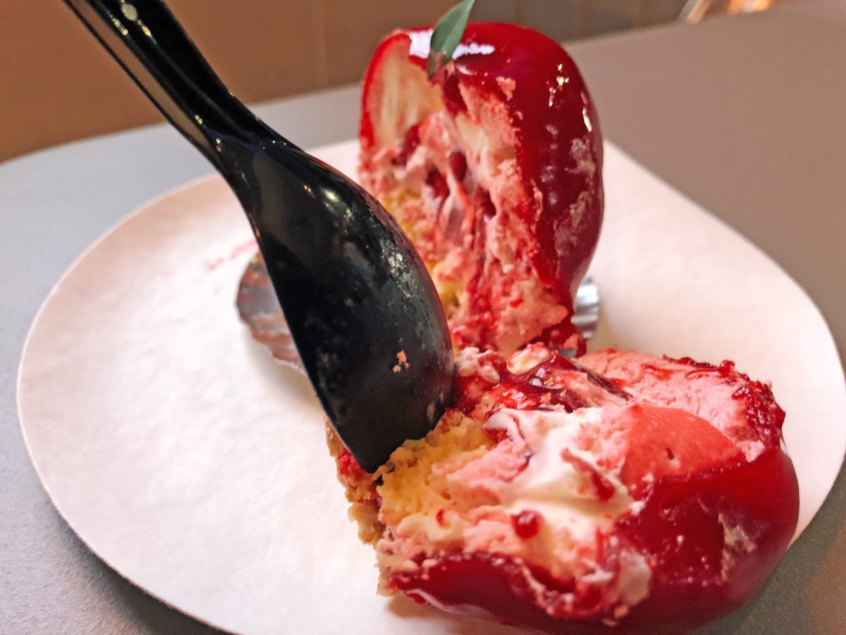 【フジフランス】 ＠大阪：京橋駅から徒歩1分  リンゴ型スイーツ「約束のりんご」を食べられるお店