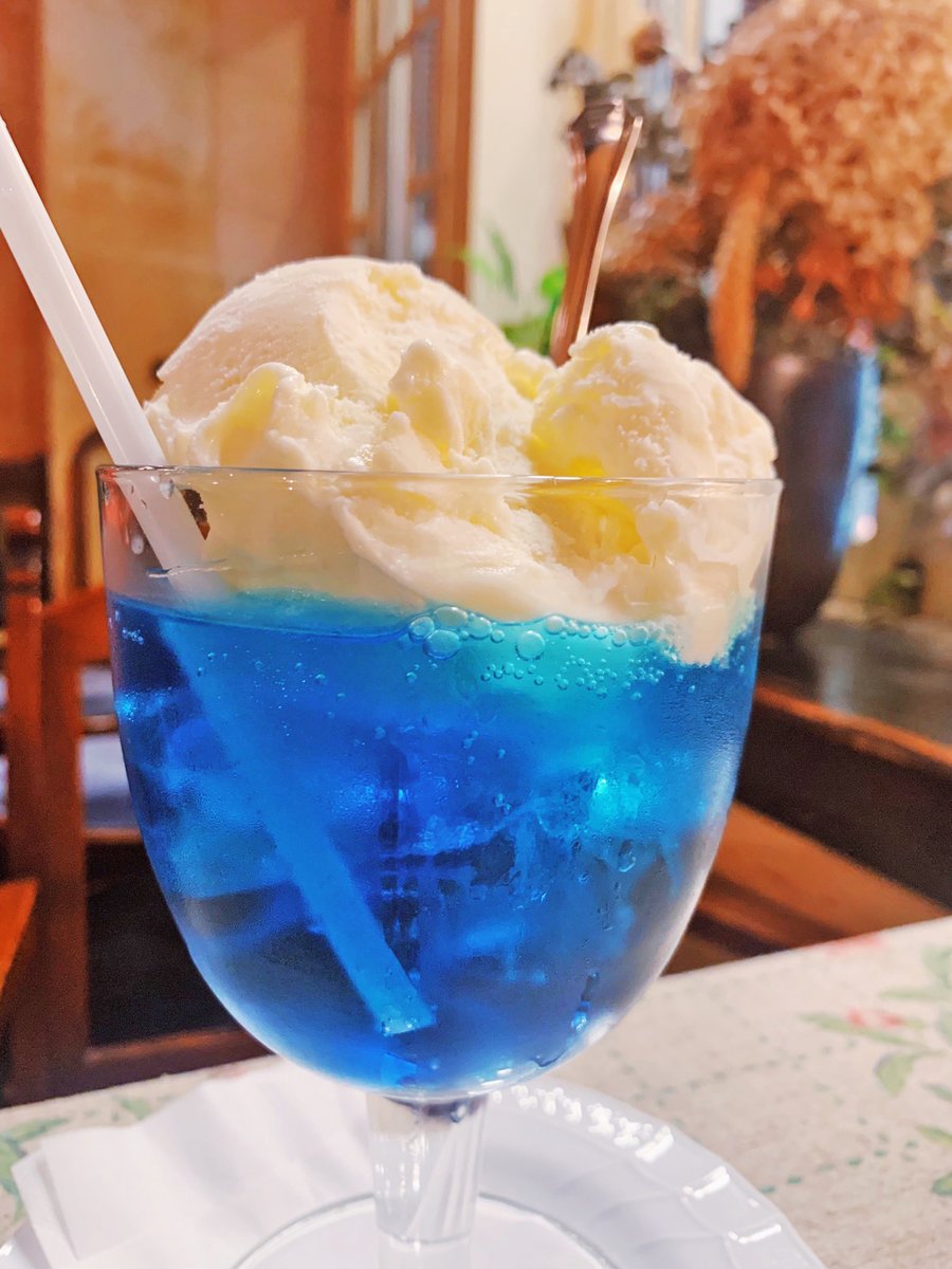   他のカラーリングのクリームソーダもあります✨ 