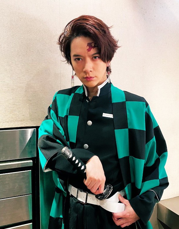 ZIPで 鬼滅カラーやったのね🎶 色は控えめだけど DAIGOさんの炭治郎ヘア、 取り上げて欲しかったなぁ 🎴✨ 