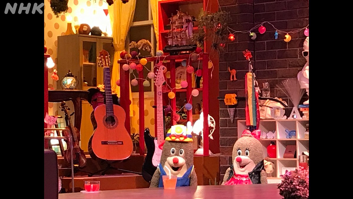 【NHKスタジオで「逃げ恥」の収録　小道具②】 まだあります