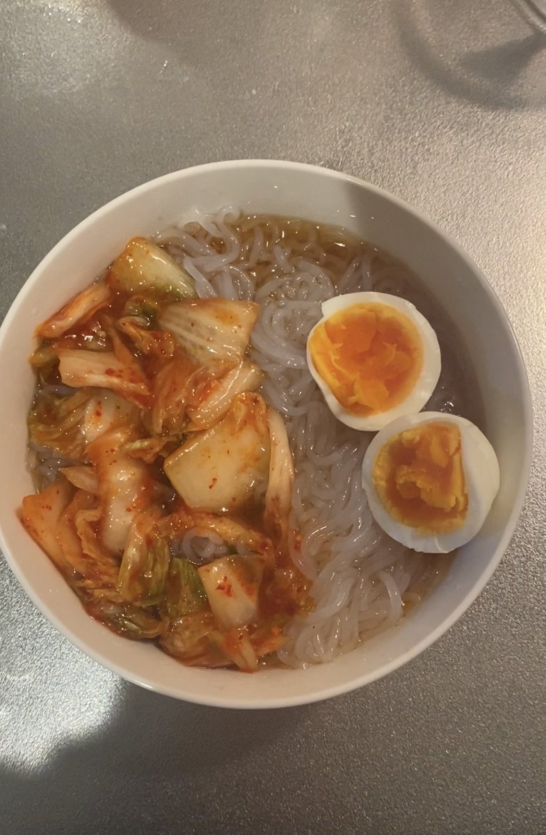 酢大さじ4、醤油大さじ2、白だし小さじ1、ごま油大さじ1混ぜるだけ