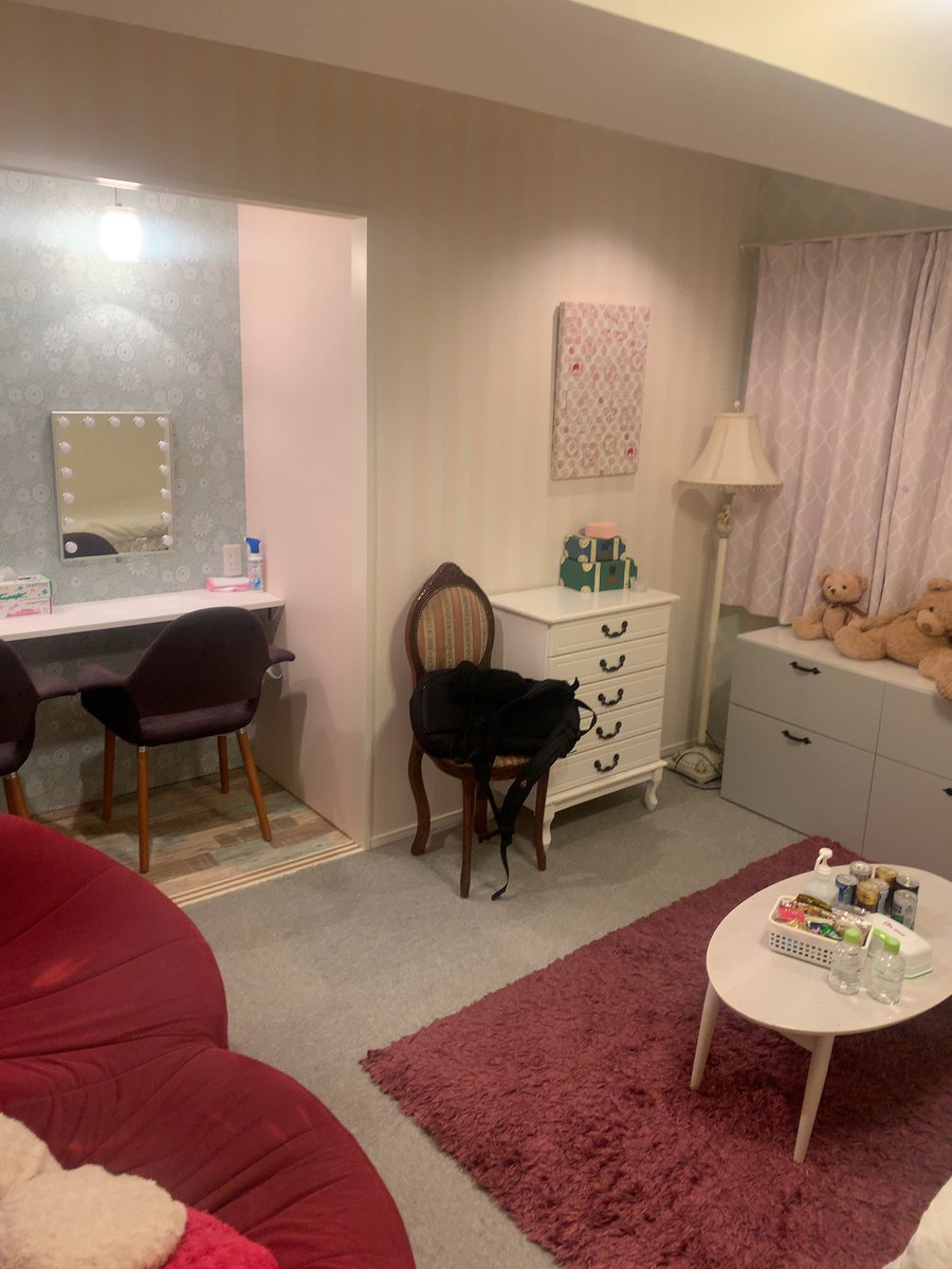 本当に俺の楽屋で合ってる？ 