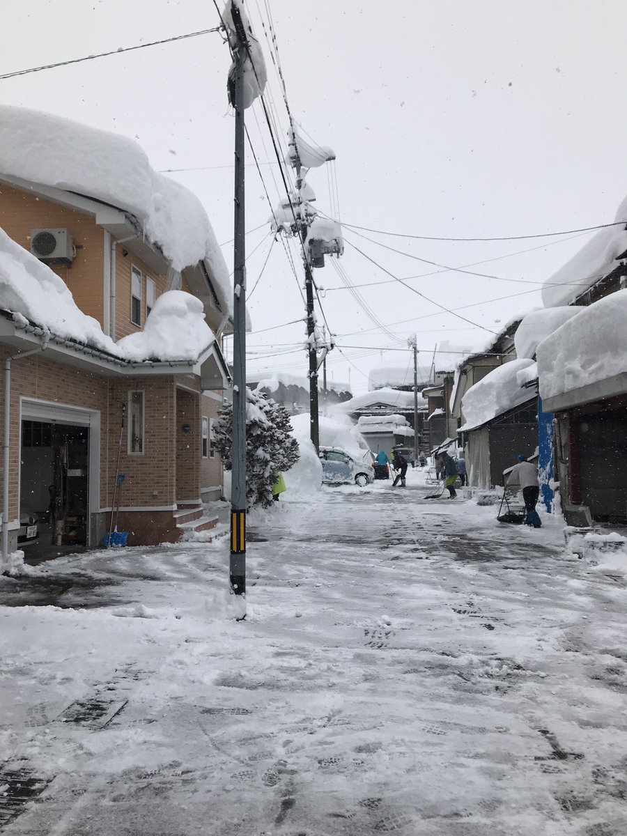 雪国ネイティブの除雪力（1時間あたり） ←before after→ 