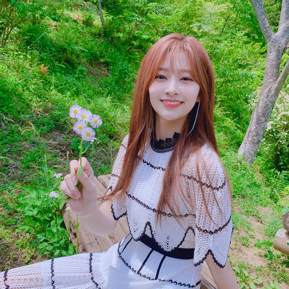 이 사진 올린 적 없죠..?!  この写真アップしたことないでしょう..?!  #민주Dream #ミンジュ #IZONE #아이즈원 #アイズワン 