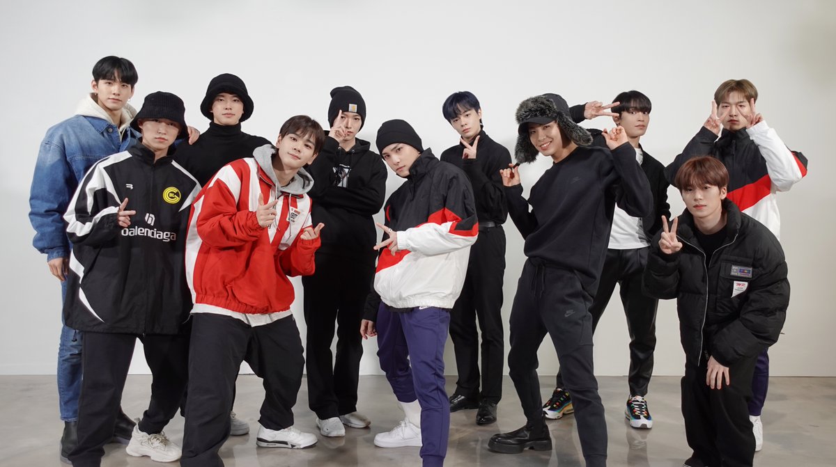 🍫 #伝えられるなら リリース記念✨ 生配信ご視聴ありがとうございました❗️  メンバー個人ショットはFCをチェック ▷  #JO1 #STARLIGHT_DELUXE #JO1と一緒に宇宙旅行 #210220SAT_PM7 