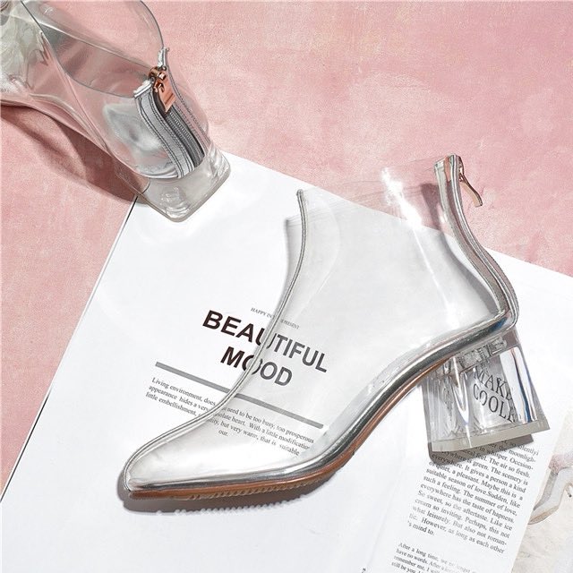 これはもう現代のガラスの靴ではないですか……  