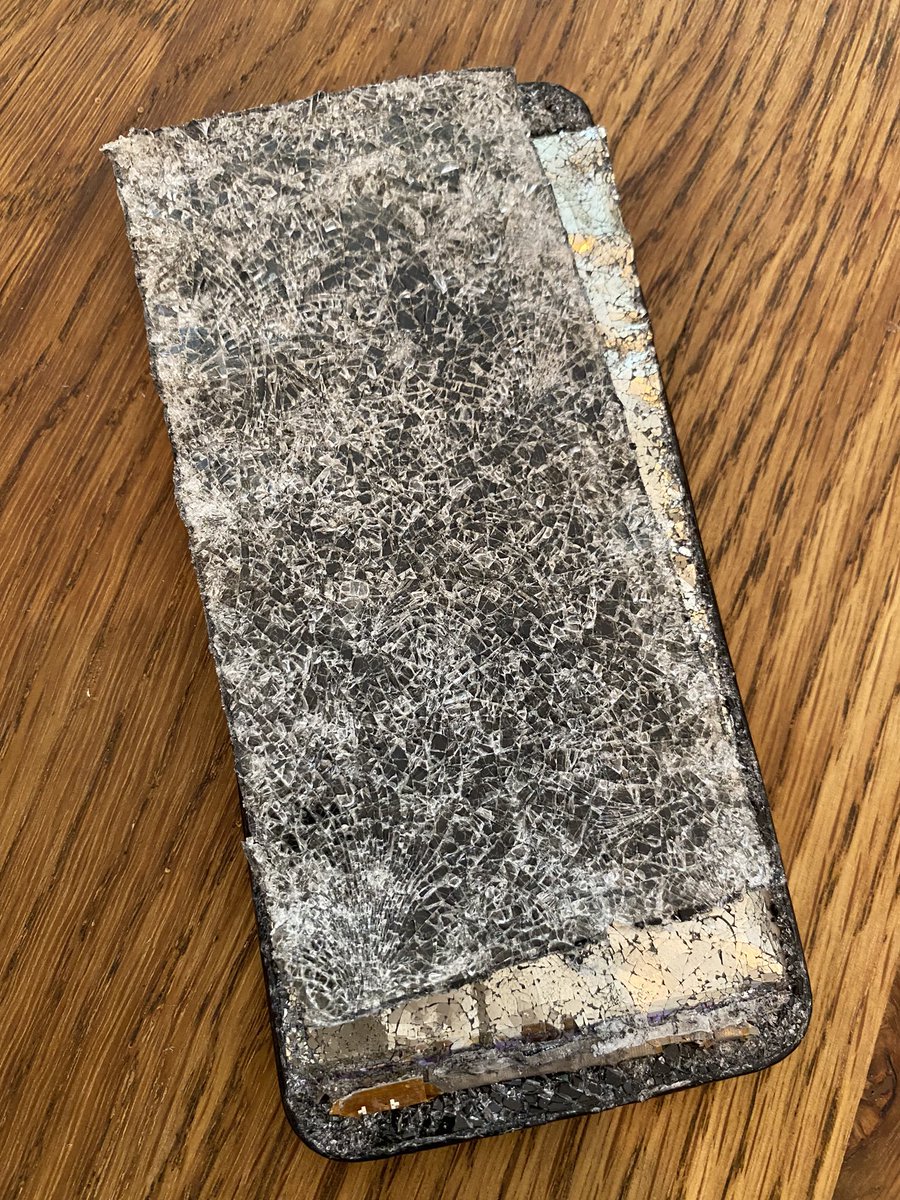 夫はずっと落ち込んでるけど、どう見ても都こんぶで笑ってしまう 