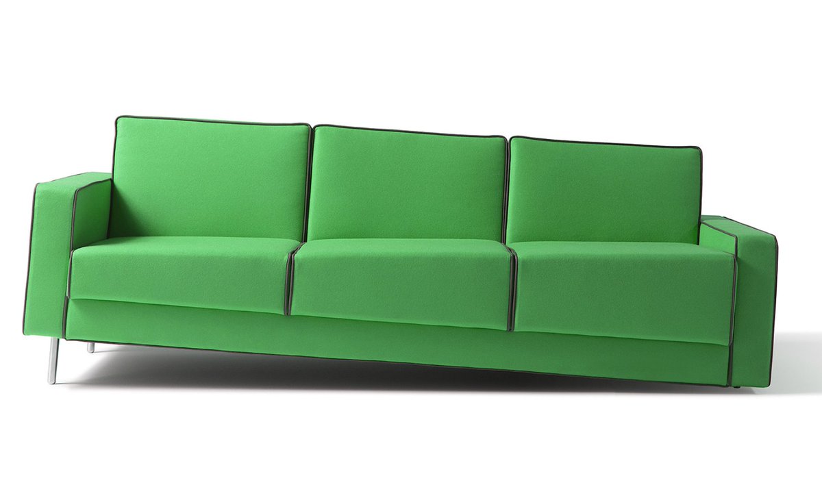 イタリアの建築家およびデザイナー、ファビオ・ノベンブレのソファ