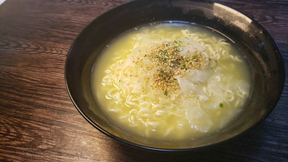 スープに甘味が出て店並みの高級感でるし玉葱はとろとろ、たまらん もう二度とやる
