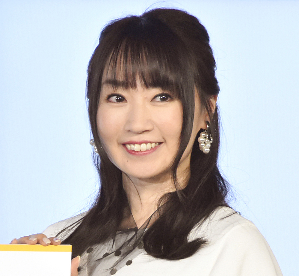 水樹奈々、結婚を発表 💐 お相手は音楽関係 40歳&歌手デビュー20周年の節目で決意 「大好きな父がつけてくれた名前、奈々にちなんだこの7月に入籍という決断に至りました」と報告
