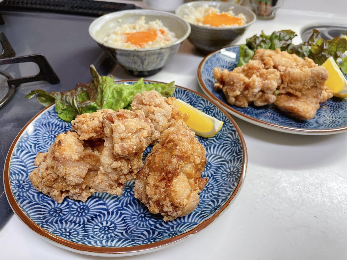 前に焼そばソースの粉末使った唐揚げが美味しかったから、きっとヒガシマルのうどんスープで作っても美味い、とやってみたらビンゴだった