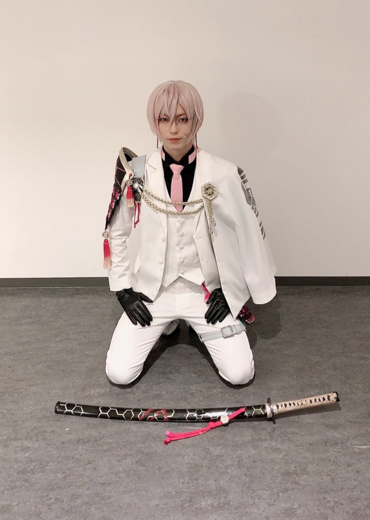  たくさんの審神者の皆様に愛され続けている刀剣乱舞に携われて幸せです