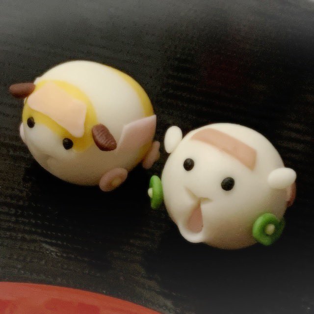 今日登場したモルカーの練り切り作りました、驚き顔可愛いです 