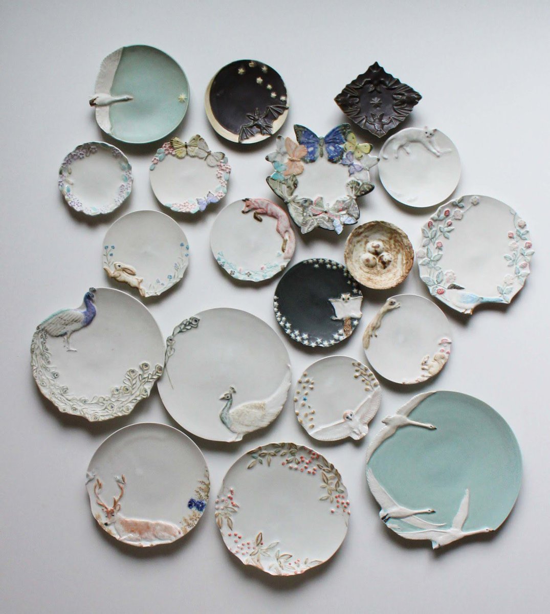 「うつわや みたす」さんの作る食器が童話の世界の様で素敵だ