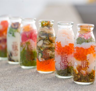 岩手県宮古市に「瓶ドン」と言うご当地グルメが生まれたそうだ