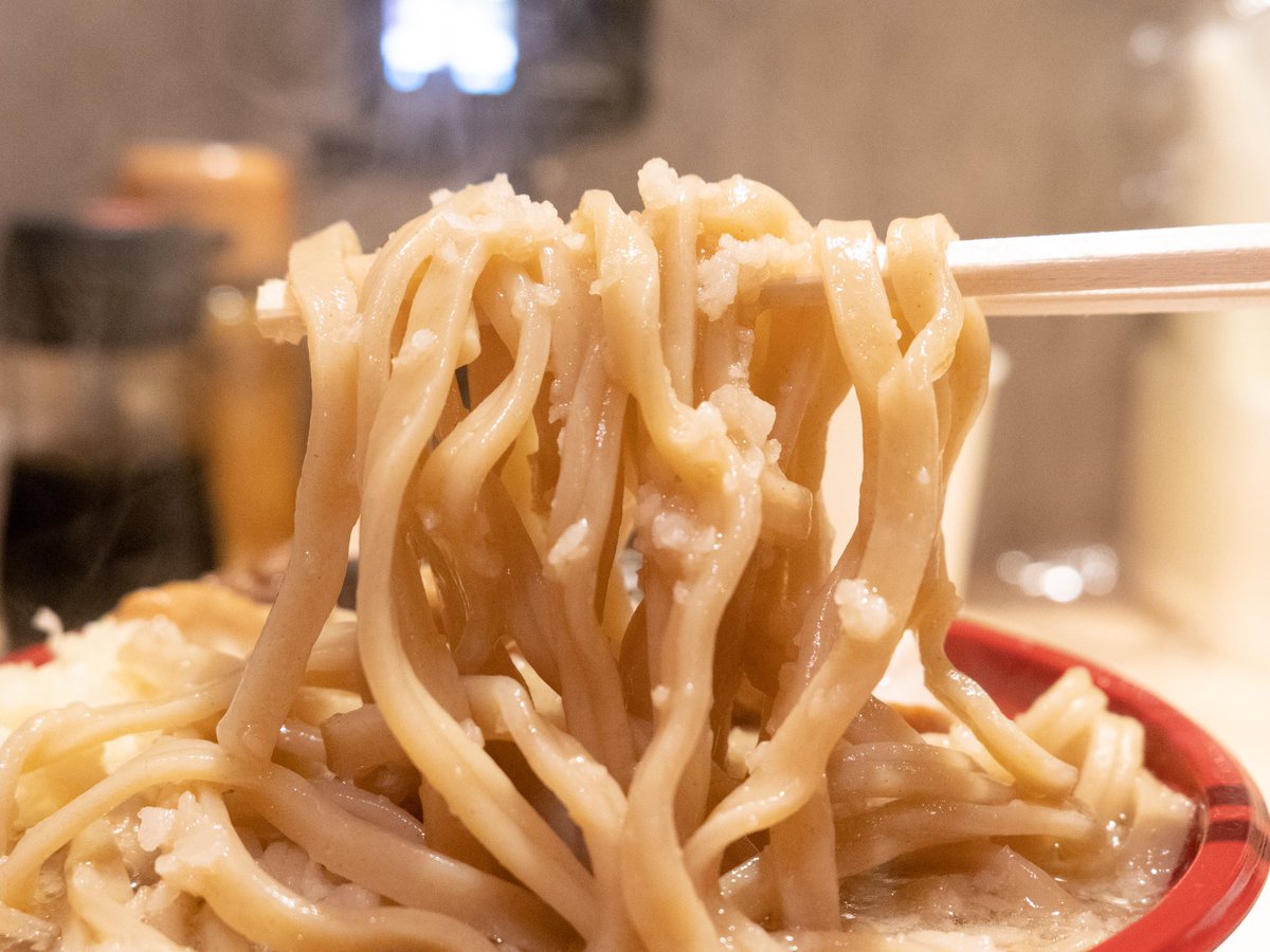 渋谷『まさ屋』は一杯380円という鬼コスパな“かけ二郎系”