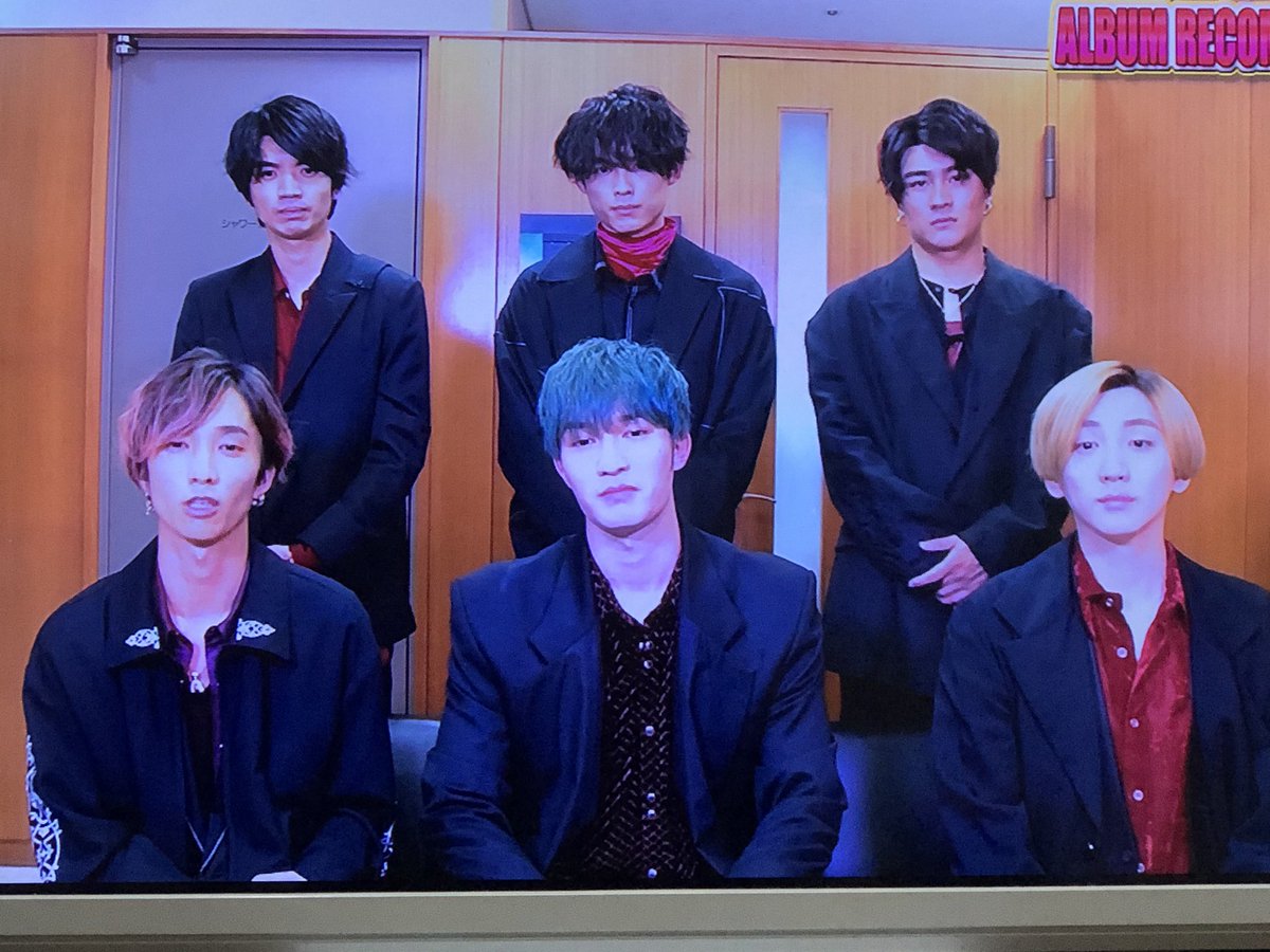 髪の毛の色注意されて保護者来たみたいな感じ  #SixTONES #CDTVサタデー 