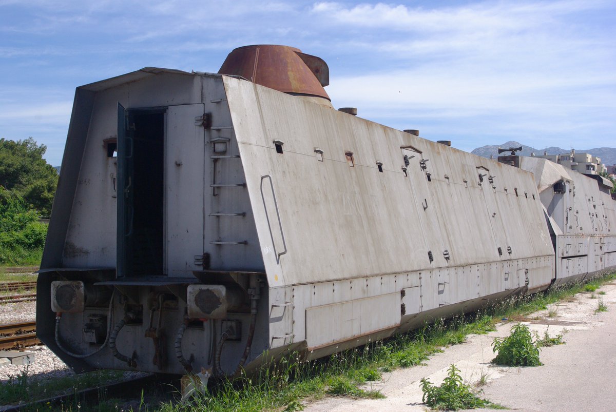 ユーゴ紛争時に作られたが、使われず 破棄