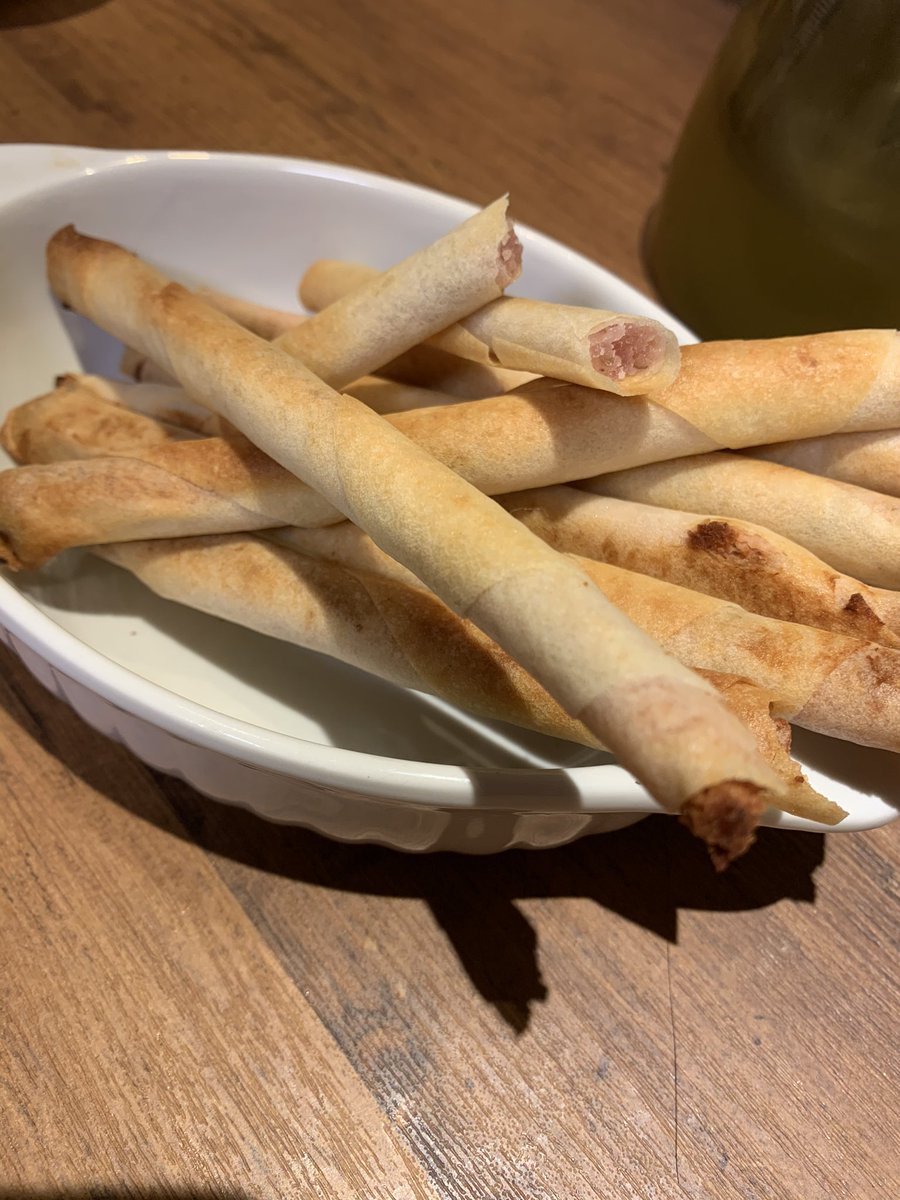 溶かしバター塗った春巻きの皮で あんこを巻いて、200℃のオーブンで10分焼くの絶対に辞めてください