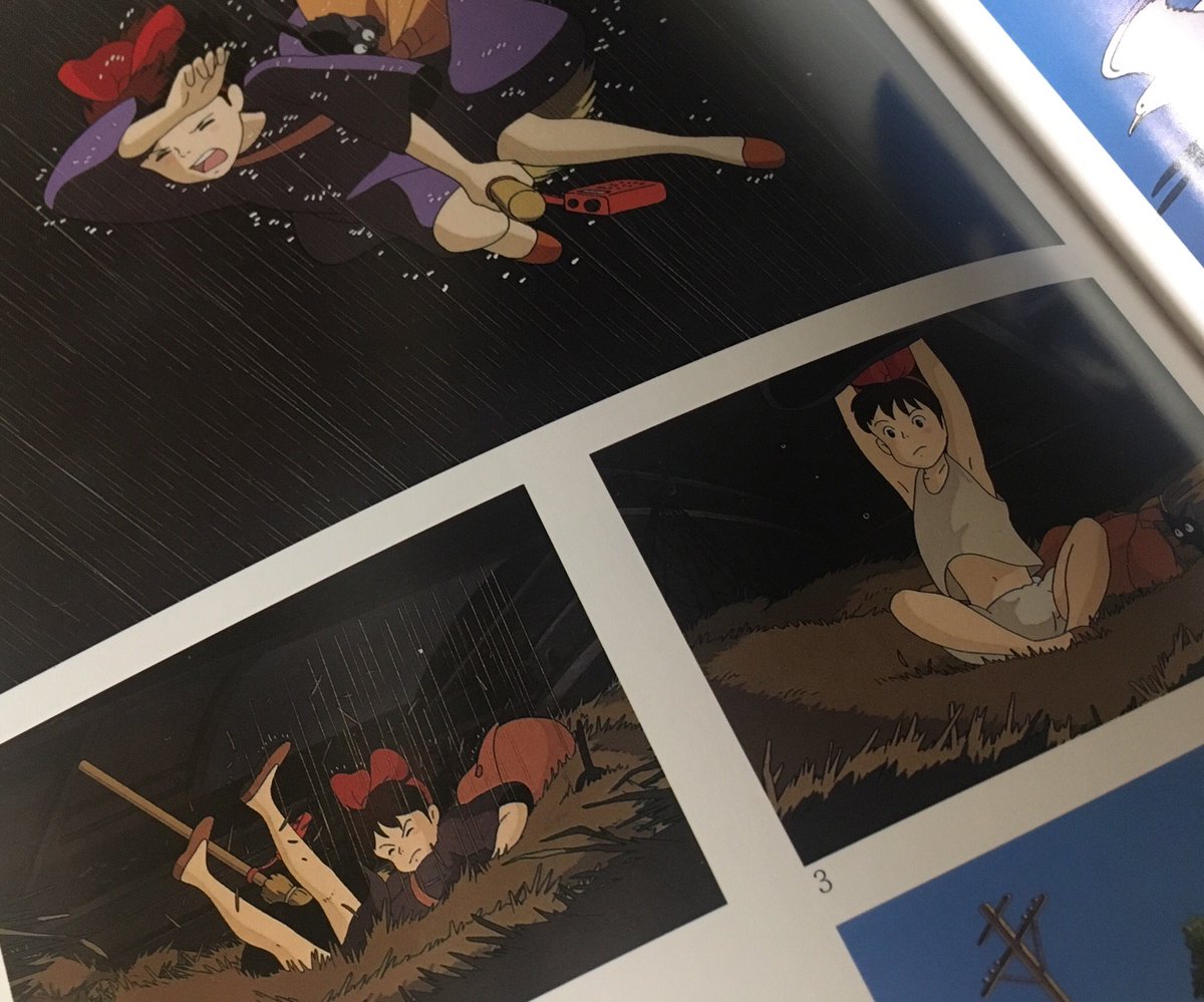  水着の右の奴とか、3枚目の下着の感じとかどうなってるんだ