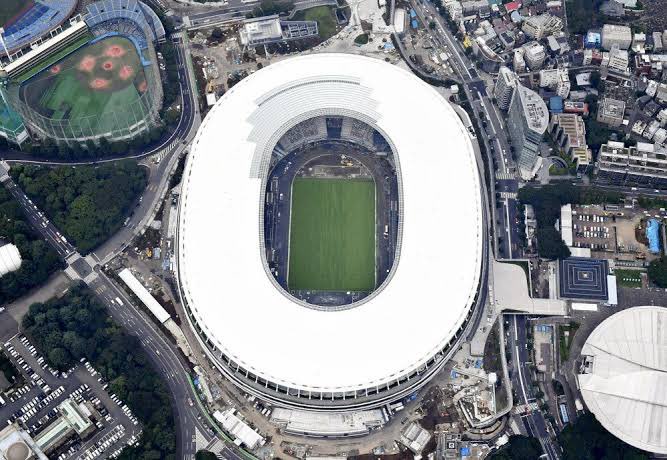 スタジアムの形状が無観客の伏線になってるっていうの面白すぎだろwww