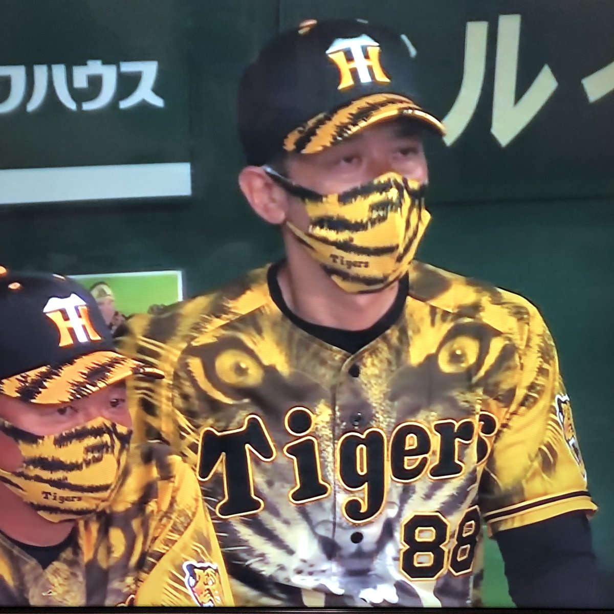 阪神の新ユニフォーム、いくところまでいった感あって清々しくもあるな 