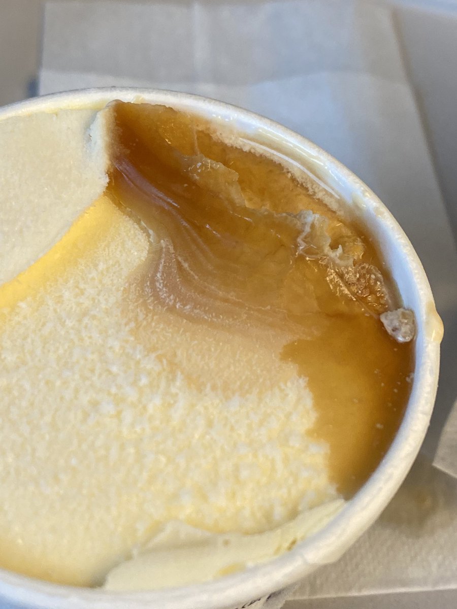 ホットコーヒーが凍った！！  スゴイカタイアイスの勝ち！！！ 