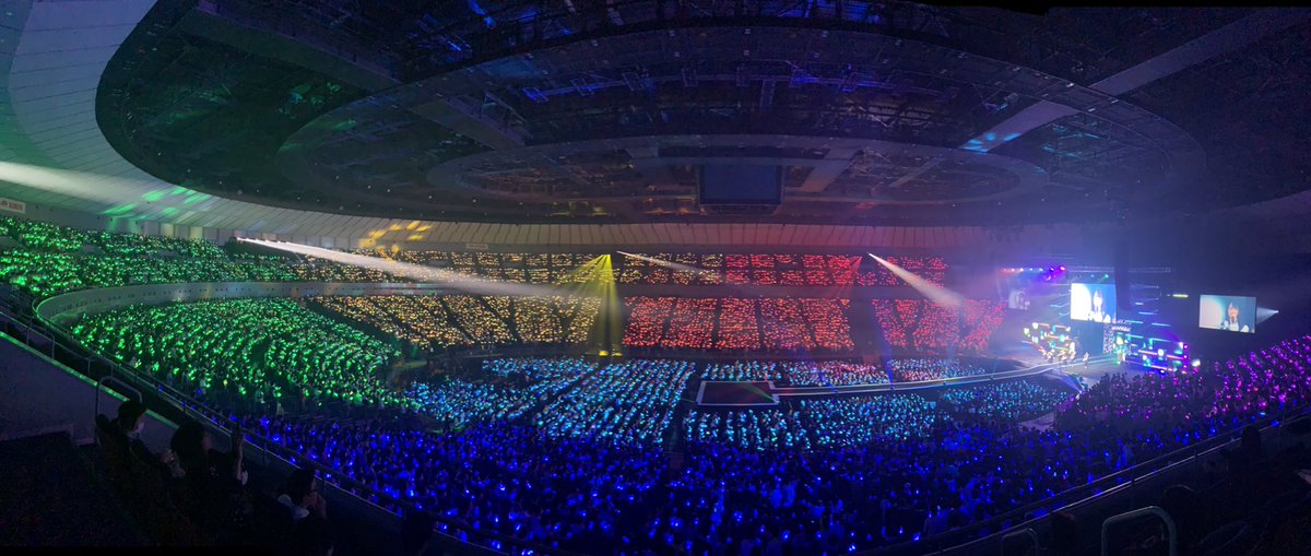 今夜も #横浜アリーナ にキレイな虹🌈がかかりました