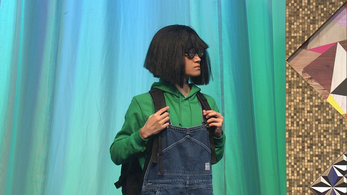 👓THE　GREATEST　SHOW-NEN👓  🙃コスプレ名言塾ではありません🙃  👓THE　GREATEST　SHOW-NEN👓  #グレショーからもAぇ風吹かせたい  今日深夜1時5分🎙  #末澤誠也 #小島健 #佐野晶哉 #草間リチャード敬太 #正門良規 　 #福本大晴　#Aぇgroup 