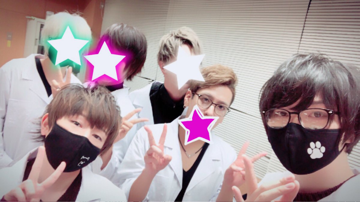 今日はひきまる撮影で走り回ったり実験などをしました(ジャージも着たけど写真は撮り忘れた) 久しぶりに小学校で走り回り心が少年に戻りました 体力は当時の10分の1でした 楽しい動画になると思うので乞うご期待 