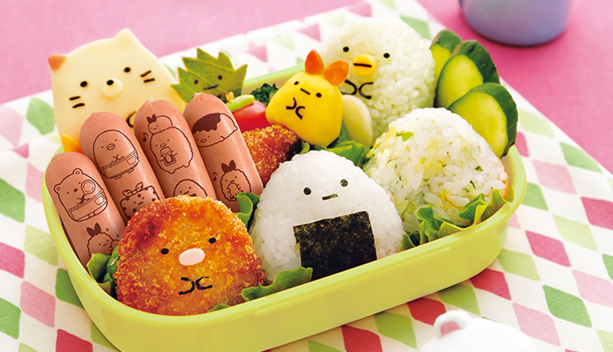 パッケージデザインは2種類ありますよ✨ ※9月上旬より順次発売 くわしくは▽ #すみっコ情報