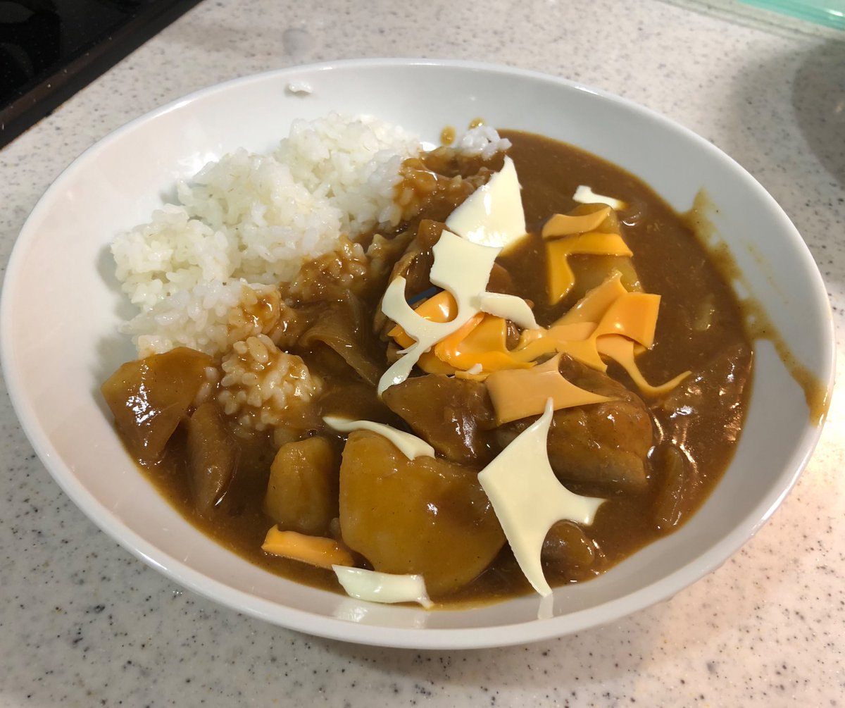 ←子のカレー　　母のカレー→ 