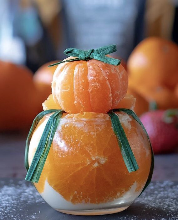 大阪府新深江駅近くにあるお店「and cafe」の、白玉やクリームチーズに苺、まどんななどが詰まった見た目もかわいらしい「いちごなほうせきばこ」、「まどんななほうせきばこ」✨ 