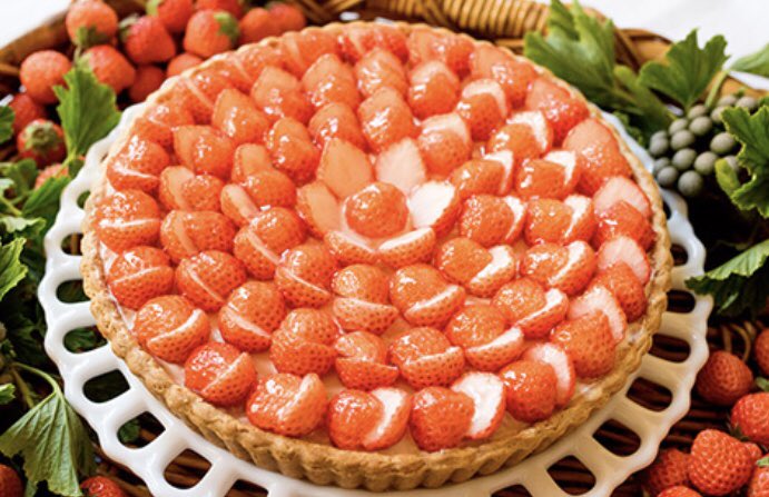 ２月２２日〜２月２８日まで「キル フェ ボン」では、苺をたっぷりと使用したタルト９種が揃う「2021 ベリーストロベリー」が開催されます✨ 