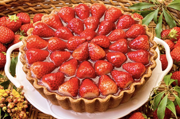 ２月２２日〜２月２８日まで「キル フェ ボン」では、苺をたっぷりと使用したタルト９種が揃う「2021 ベリーストロベリー」が開催されます✨ 